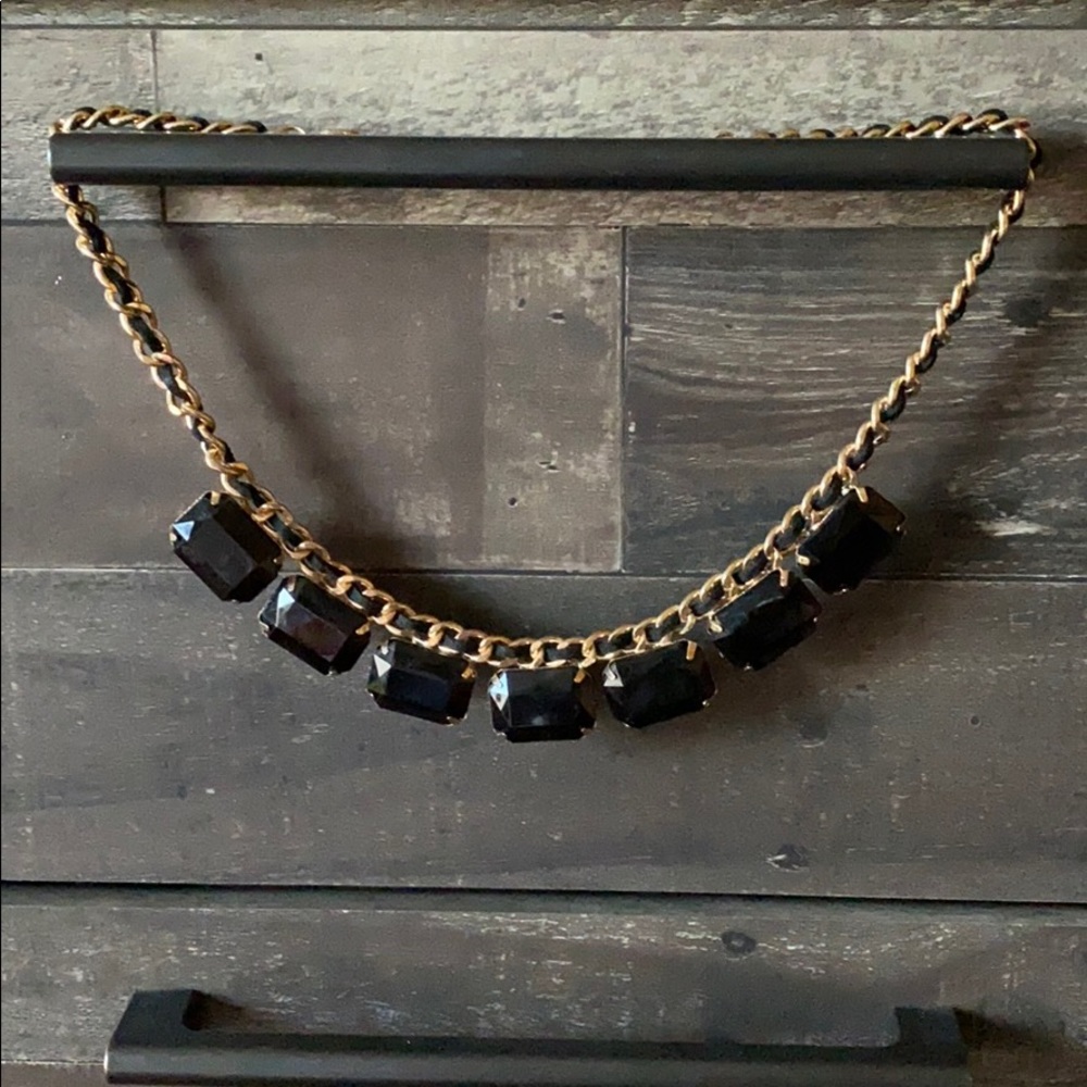 Black & Gold chain Forever 21 necklace! versatile